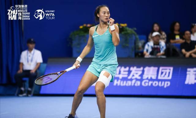 半岛体育APP-郑钦文2023赛季低开高走 三大突破本土2冠1亚收官