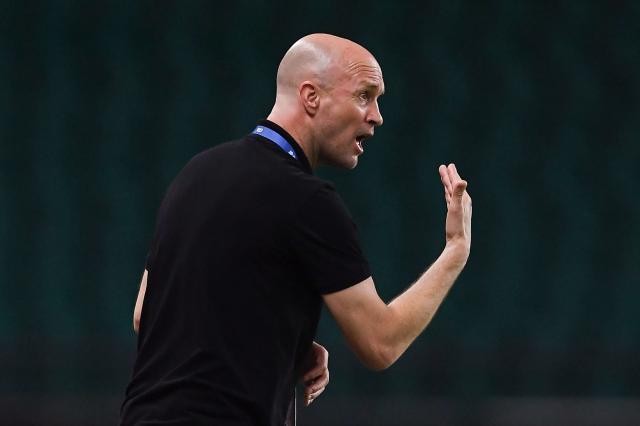 半岛体育官方网站-毫无意外，小克鲁伊夫重回巴萨 保级大师执掌深足